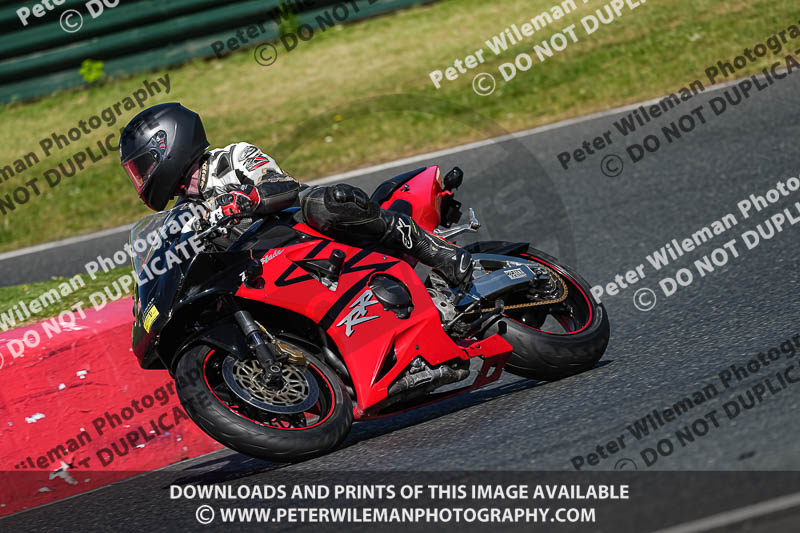 enduro digital images;event digital images;eventdigitalimages;mallory park;mallory park photographs;mallory park trackday;mallory park trackday photographs;no limits trackdays;peter wileman photography;racing digital images;trackday digital images;trackday photos